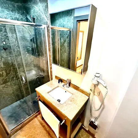 Hotel apartamentowy Taksim Luxury Beyoglu 4*