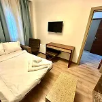 Taksim Luxury Beyoglu Aparthotel 4*